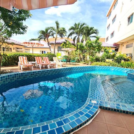 Butterfly Garden Boutique Residences By Frasier, A Lifestyle Destination Apt And Villas 1 To 3 Bedroom Units, 2 Full Bathrooms, Rain Shower, Spa Bath, Complete Kitchen, Staff 24-7,Fast Fiber Optic Wifi, 55" Smart Tv'S, Free Bbq, Pattaya Exterior foto